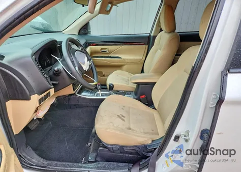 2020 Mitsubishi Outlander Es z USA, uszkodzony, nr VIN JA4AD2A34LZ008433